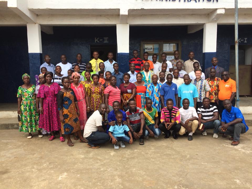 Pastor Speer and students in Liberia